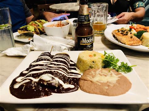 Santana's mexican food darbojas latīņamerikas restorāni, meksikas restorānos, restorāni aktivitātēs. Karina's Mexican Seafood in Chula Vista | Karina's Mexican ...