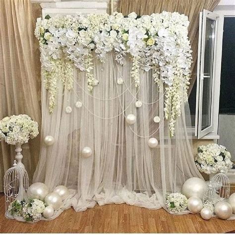 With the added benefit of looking innocent and endearingly simple, they can allow you to. DIY Wedding Backdrop Decoration - OOSILE