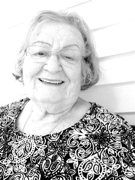 Obituary Of Nina Doss Mcmanus Lorey Funeral Home Medford Ny