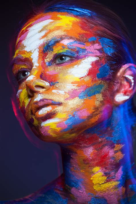Get the intel on your interviewer. Amazing Face-Paintings Transform Models Into The 2D Works ...