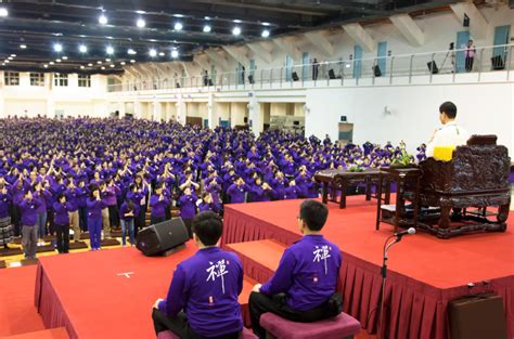 3月30日：台北市螢橋國小發生學童遭潑灑硫酸事件，造成43名學童輕重傷。 6月20日：臺北縣 土城鄉海山煤礦發生爆炸，74名礦工罹難。 7月10日：臺北縣瑞芳鎮煤山煤礦發生火警，101名礦工罹難。 10月15日：作家劉宜良（筆名江南）在美國舊金山 達利市自宅遭槍擊. 妙禪師父慈悲開示：人身絕對難得 既得人身 又遇明師 一定要珍惜