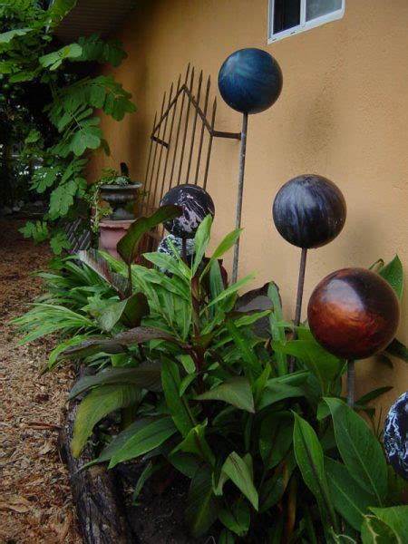 15 Awesome Diy Recycled Garden Art Projects Decor Home Ideas