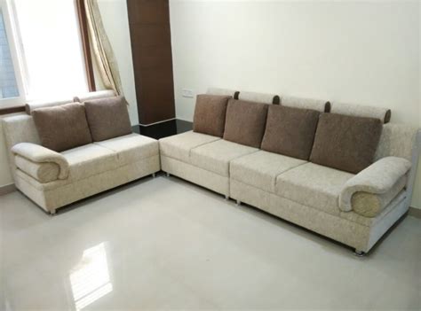 Fill your mancave with enough lounge space to seat the whole family for a movie. L-SHAPE SOFAS | JP Furnitures