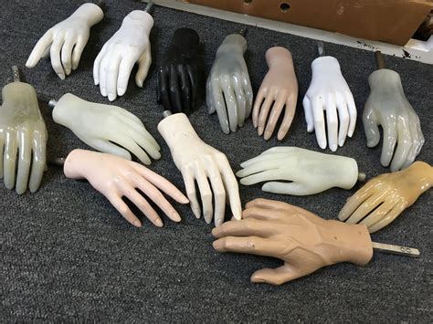 Used Mannequin Hands Set Of 4 Used Mannequins Mannequins