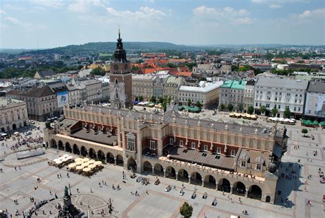 Rynek Główny Kraków Atrakcje Informacje Turystyka Opinie