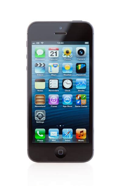 New Apple Iphone 5 Pictures Stock Photos Pictures And Royalty Free