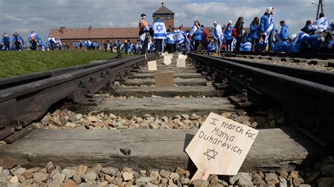 Holocaust Remembrance Day Thousands At Auschwitz For Yearly Memorial Event Fox News