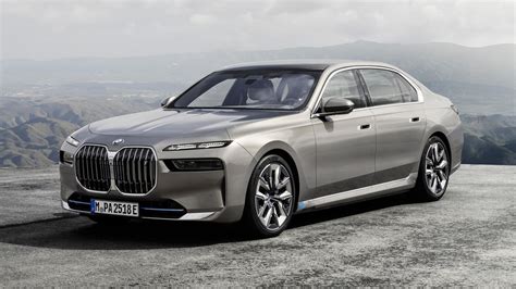 2023 Bmw 7 Series And I7 Price And Specs Carexpert