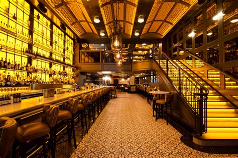 10 Cozy Nyc Bars To Stay Warm At All Winter 6sqft