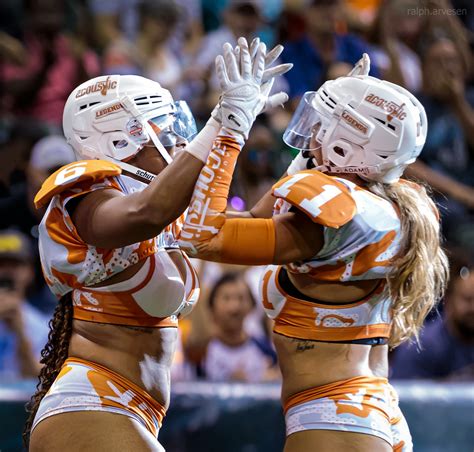 lfl legends football league game between the austin acoustic and los angeles temptation at the