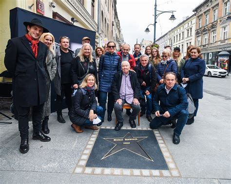 Jun 10, 2021 · barbara połomska: Gwiazdy Barbary Połomskiej i Michała Szewczyka na ulicy ...