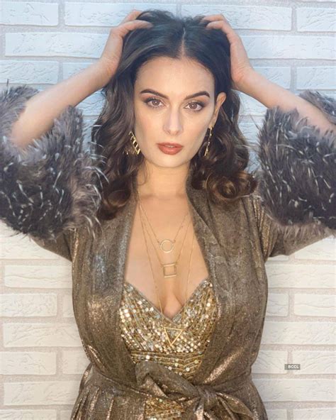 Beautiful pictures of Bollywood actress Evelyn Sharma Pics | Beautiful ...