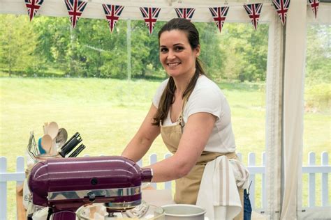 sophie officially crowned great british bake off winner after showstopping final the sunday post