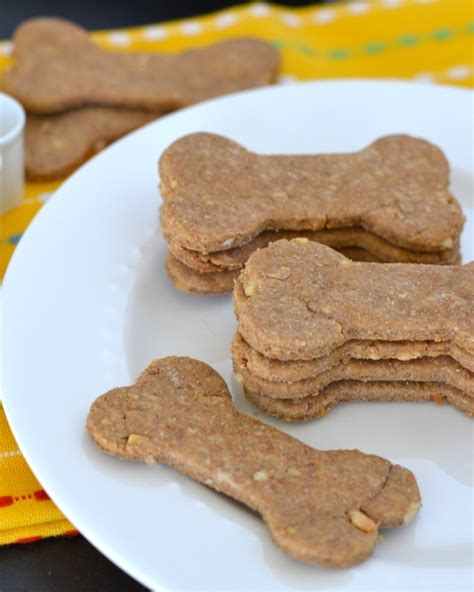 20 Dog Treat Recipes Made With 5 Ingredients Or Less
