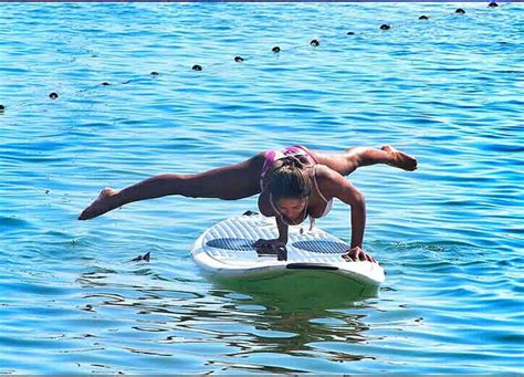 15 Blissful Benefits Of Stand Up Paddle Boarding