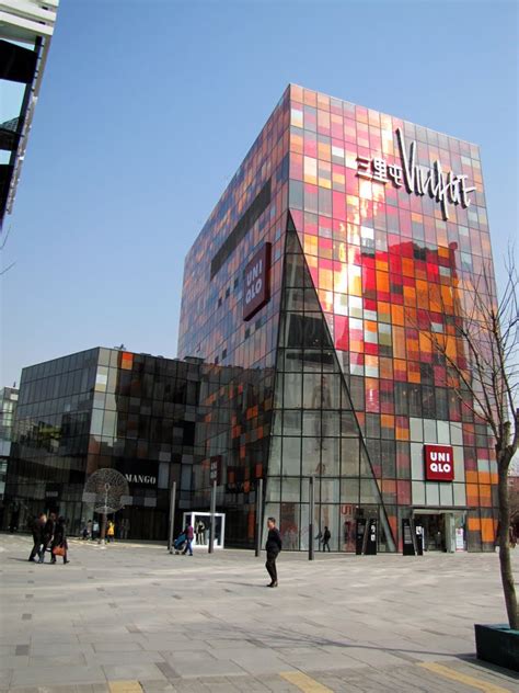 Nearest shops uniqlo in petaling jaya and surroundings (18) uniqlo. #Uniqlo: Sex Video Shot In Beijing Store Goes Viral ...