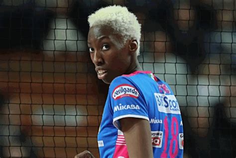She plays for imoco volley and is part of the italy women's national volleyball t. Melhor do Vôlei - Rumores: Paola Egonu pode ser reforço do Conegliano