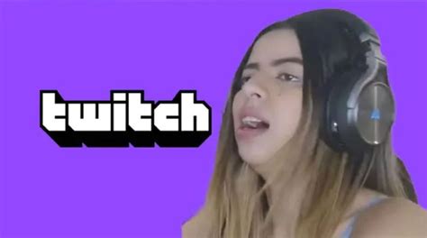Kimmikka The 21 Year Old Twitch Girl Streamer Banned For Having Sex