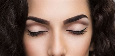 5 Ways To Grow Thick Eye Brows Naturally