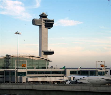 Filejfk Airport Tower And Terminal