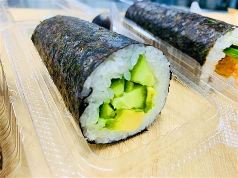Sushi Single Roll Avocado And Cucumber