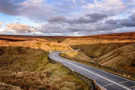 These Are The Best Places To Visit In The Peak District England Cool