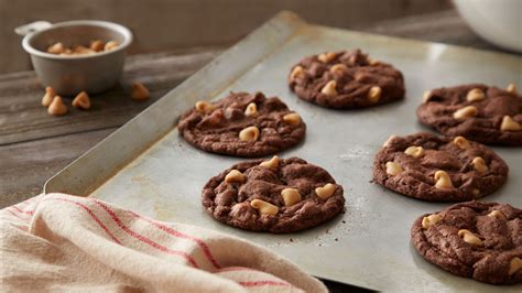 Reeses Chewy Chocolate Cookies With Peanut Butter Chips Recipe