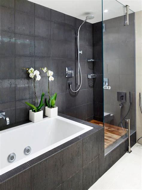 modern shower designs  accommodate   bathroom decors