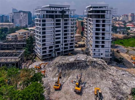 21 Story Building Collapse Lagos Takes Over Land