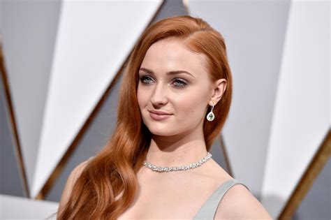 Game Of Thrones Star Sophie Turner On Difficulty Of Growing Up On
