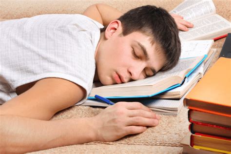 The Effects Of Sleep Deprivation On Teenage Students