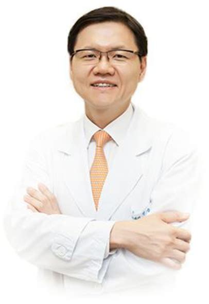 Need to translate 교수 (gyosu) from korean? "살아있는 세포의 '형광잉크'가 된 항생제" | 포항공과대학교