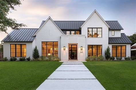Sep 01, 2020 · another great way to achieve a modern farmhouse style exterior is by mixing various materials. Luxury Custom Home Builder on Instagram: "Loving the deep ...