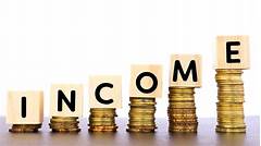 Command The Skies And Earn A Salary That Will Take Your Breath Away