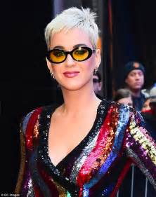 Katy Perry Nips In To Film Good Morning America In Ny Daily Mail Online