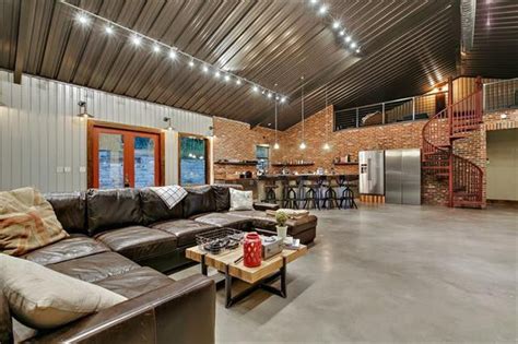 At fbi buildings we don't believe that you have to choose between getting a quality building or getting a pole barn kit. Pin on Barndominium Lifestyles