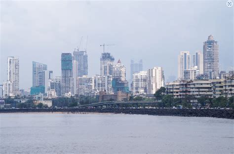 Marine Drive Mumbai A Spectacular Promenade Along The Arabian Sea