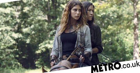 The Walking Deads Magna And Yumiko Are Lesbian Couple In Season 9b