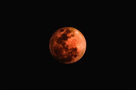 Eclissi Di Luna Penombrale 5 Giugno 2020 Orari E Cosa Si Vedrà