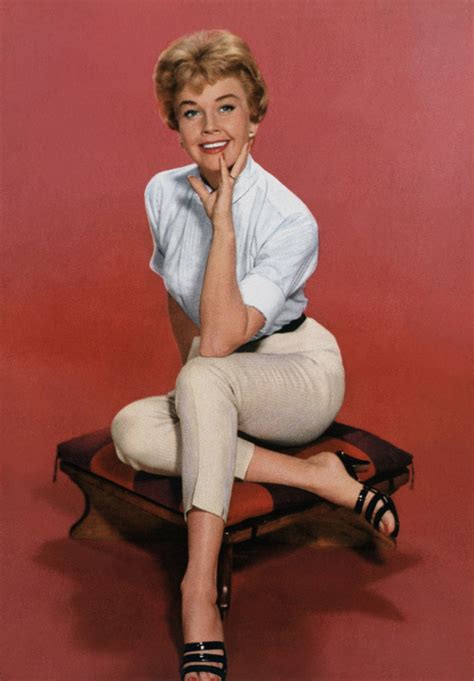 20 Fascinating Color Photos Of Doris Day In The 1950s Vintage News Daily