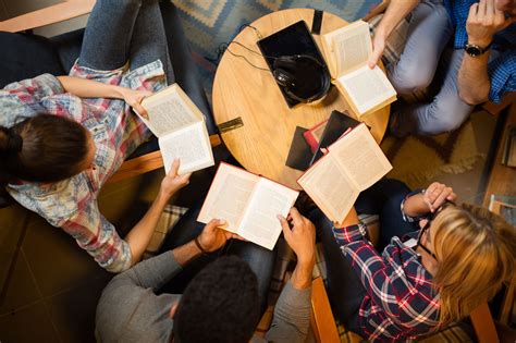 How To Start And Maintain A Book Club