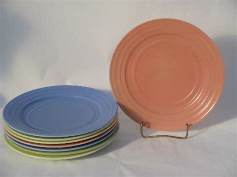 Hazel Atlas Moderntone Pastels 8 Vintage Depression Glass Dinner Plates