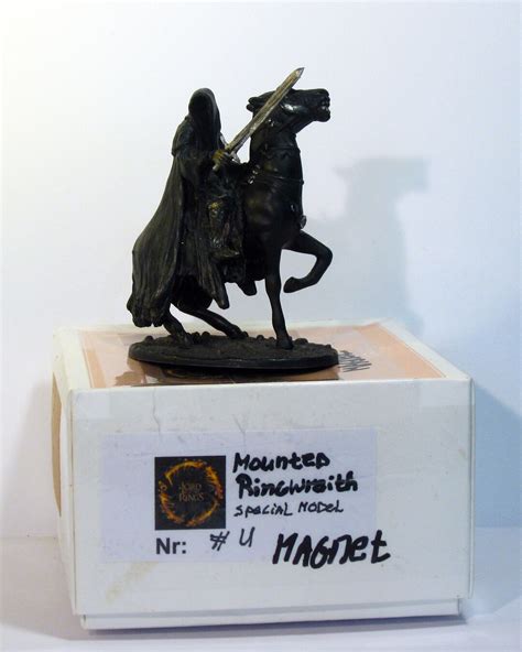 Lord Of The Rings Mounted Ringwraith Nazgûl Magnet Etsy