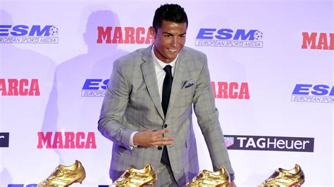 Cristiano Ronaldo Awarded With European Golden Shoe Trophy For Record