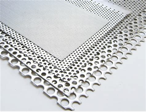 Round Hole Perforated Metal Mesh Fencing 5mm Diameter Perforated Mesh