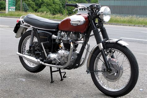 With a direct bloodline to the very first 1959 landmark triumph bonneville, the updated 2021 bonneville family encompasses the legendary spectrum of modern. Triumph Bonneville T120 - Wikipedia