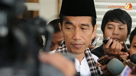 Pakai Peci Miring Jokowi Gusdurian Seperti Itu Indonesia Baru