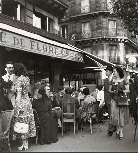 photographs of the famous café de flore in paris flashbak robert doisneau st germain des pres