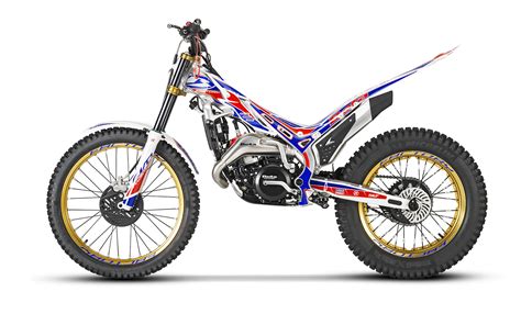 Let's play trials rising tandem bike at e3 2018. Beta EVO 2T Factory MY 2019 · ALMA MOTO · CONCESSIONARIA ...
