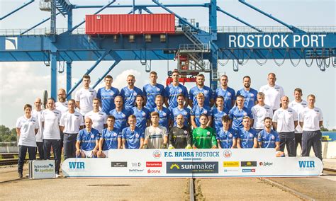 Mannschaftsfoto Des Fc Hansa Rostock 20222023 Hansanewsde